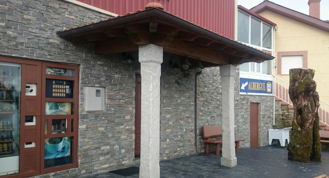 Albergue Restaurante Casa Herminia El Campiello Eksteriør bilde